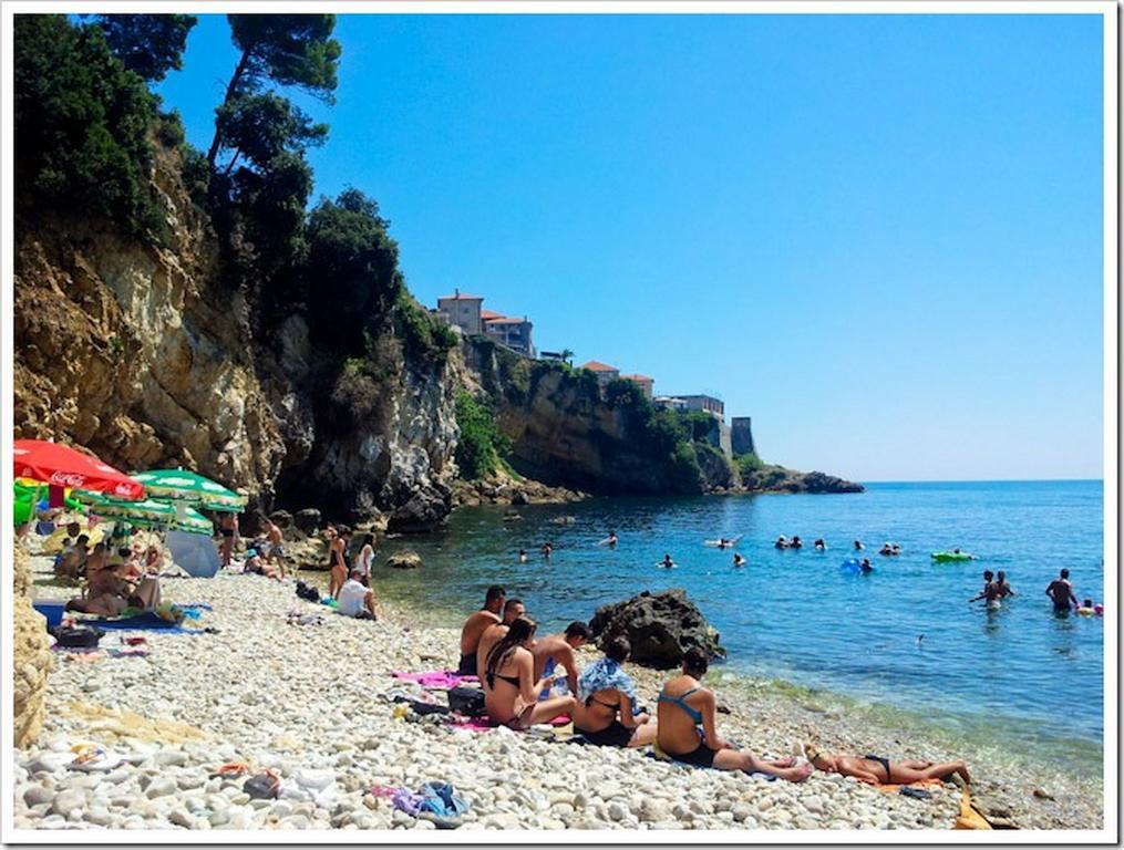 Apartments Zuto Ulcinj Esterno foto