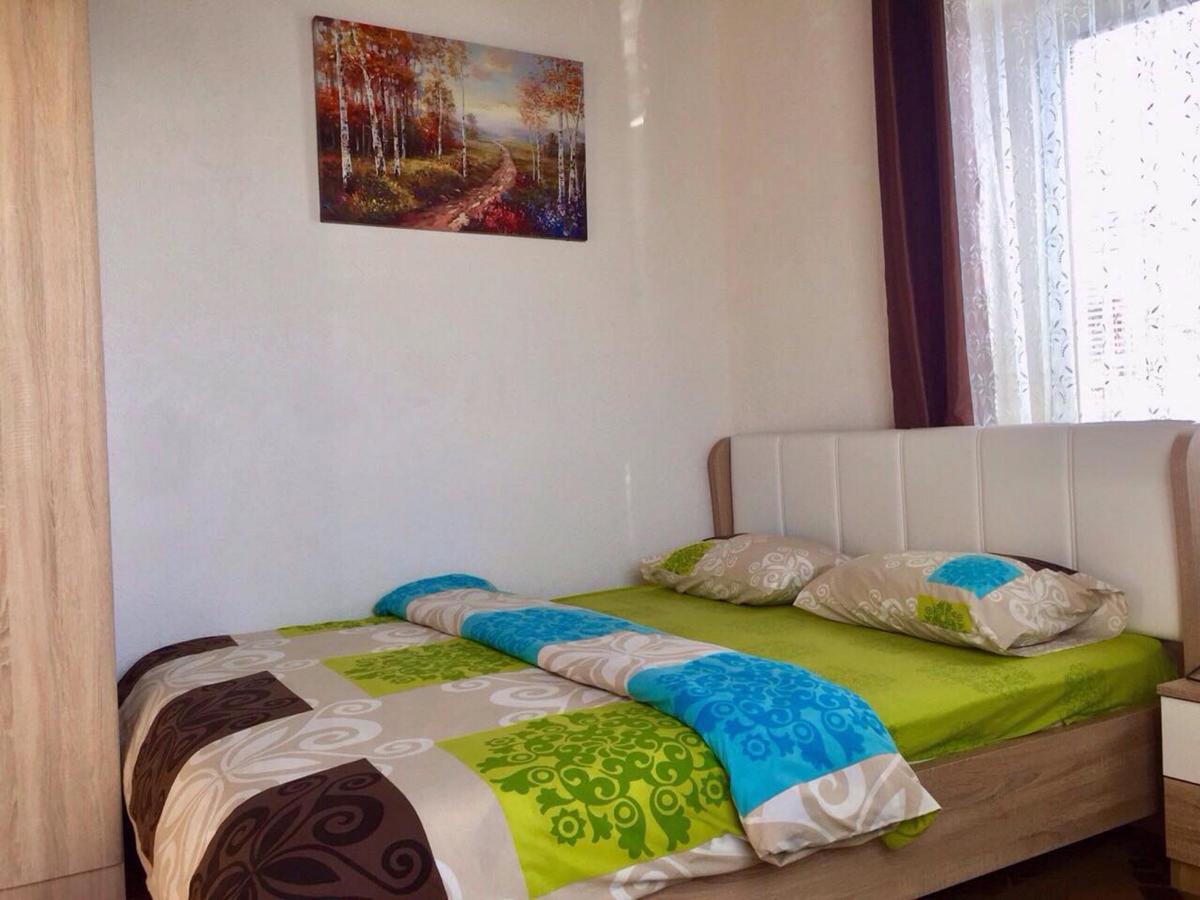 Apartments Zuto Ulcinj Esterno foto